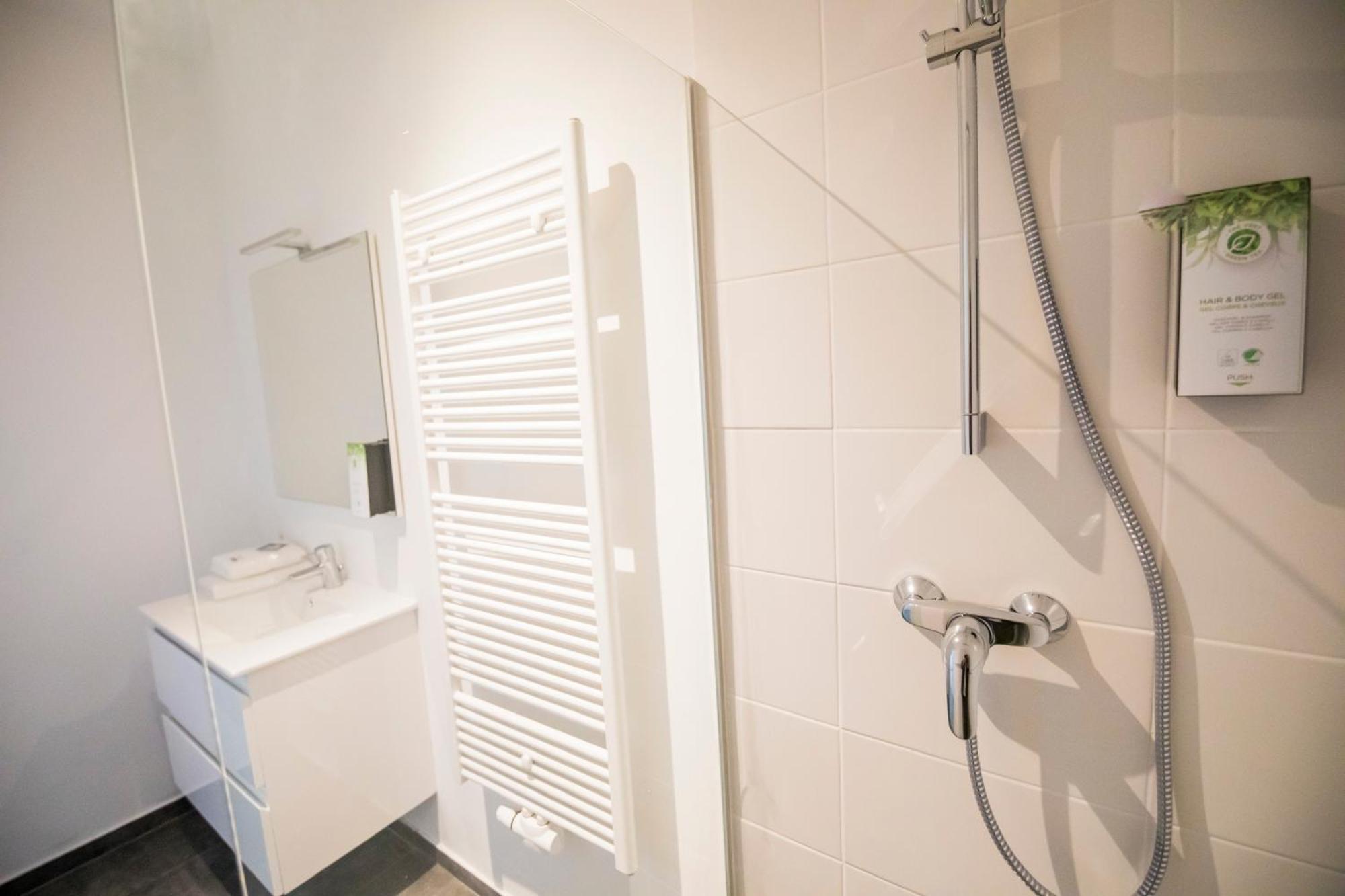 Bed and Breakfast Travelease - Midi Bruxelles Esterno foto
